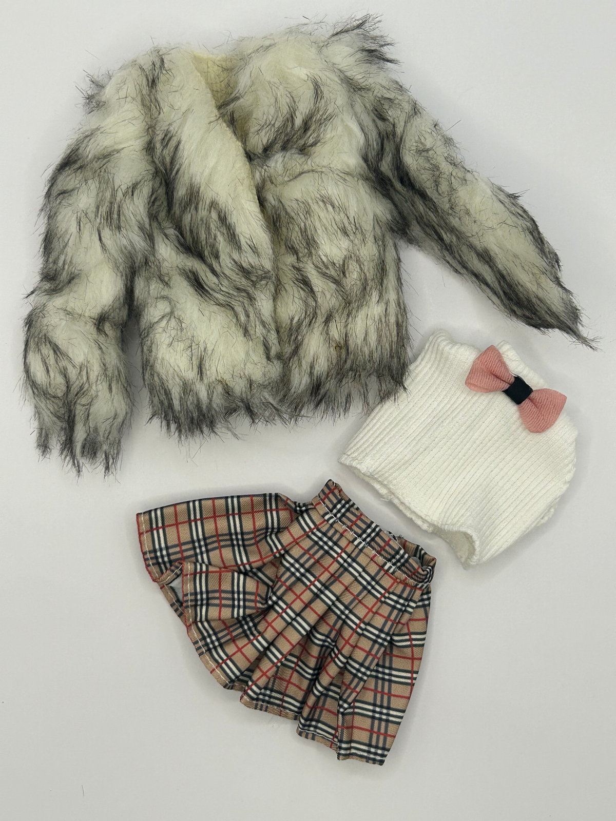 School Girl + Faux Fur Coat Fashion Pack